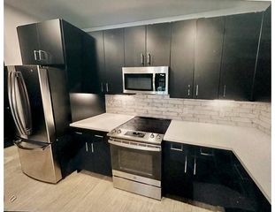 6400 Washington Avenue 319, Houston, TX 77007