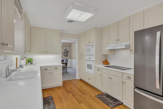 1825 Rikisha Ln, Beaumont, TX 77706