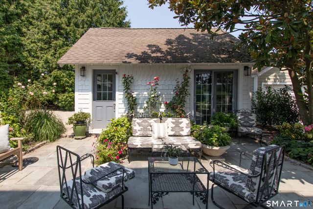 16 Burwell Street, Norwalk, CT 06854