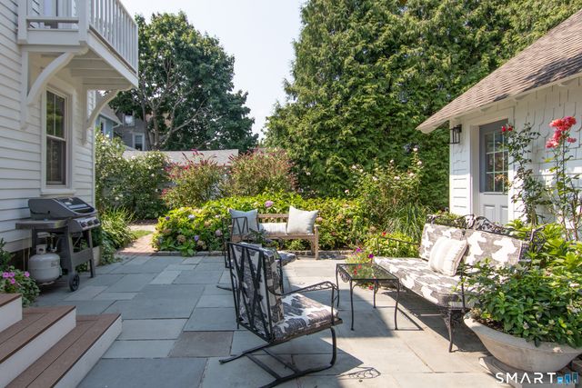 16 Burwell Street, Norwalk, CT 06854