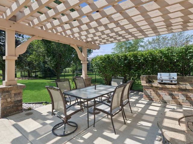 11767 Coquille Drive, Frankfort, IL 60423