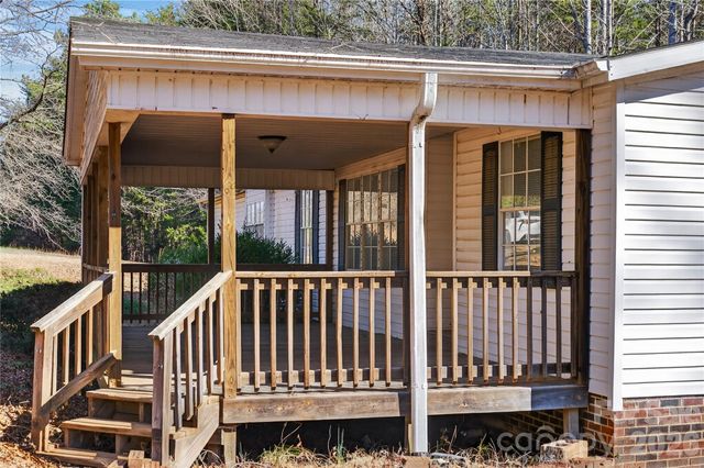 388 Chinquapin Lane, Mt Ulla, NC 28125