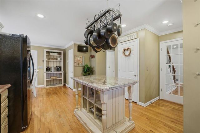 4410 White Surrey NW Drive, Kennesaw, GA 30144