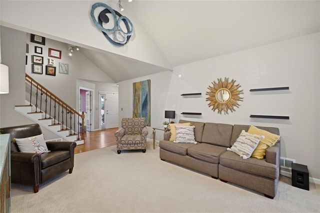 4410 White Surrey NW Drive, Kennesaw, GA 30144