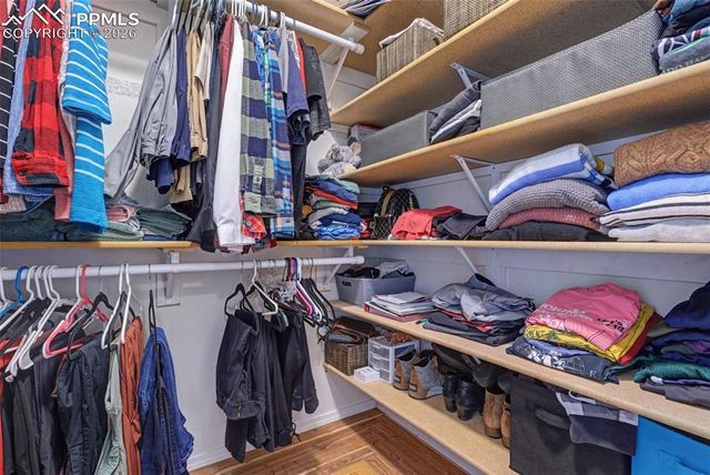 6958 Los Reyes Circle, Colorado Springs, CO 80918