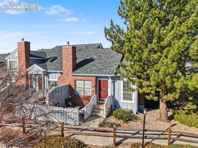 6958 Los Reyes Circle, Colorado Springs, CO 80918