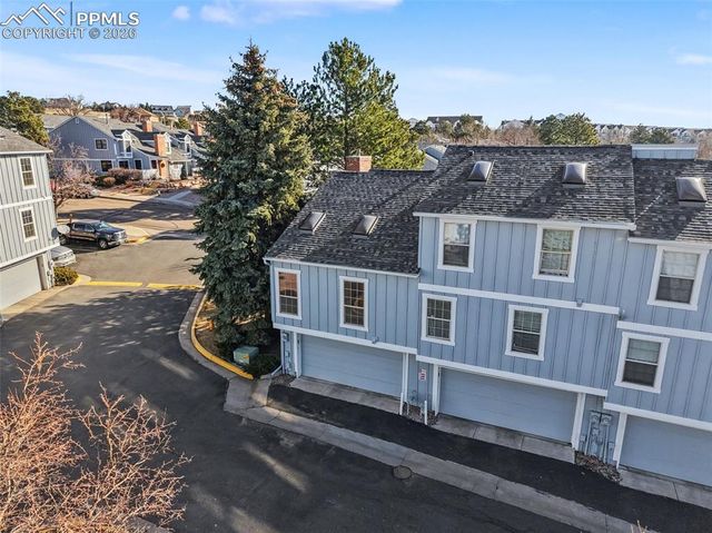 6958 Los Reyes Circle, Colorado Springs, CO 80918