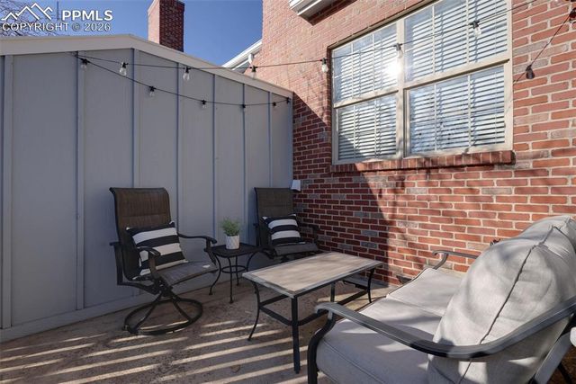 6958 Los Reyes Circle, Colorado Springs, CO 80918