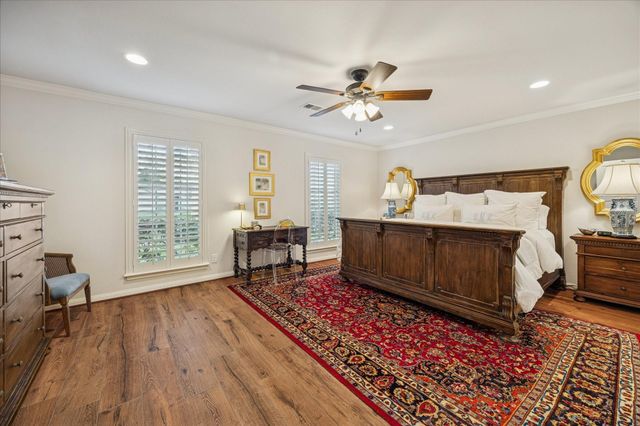 7603 Windswept Lane, Houston, TX 77063