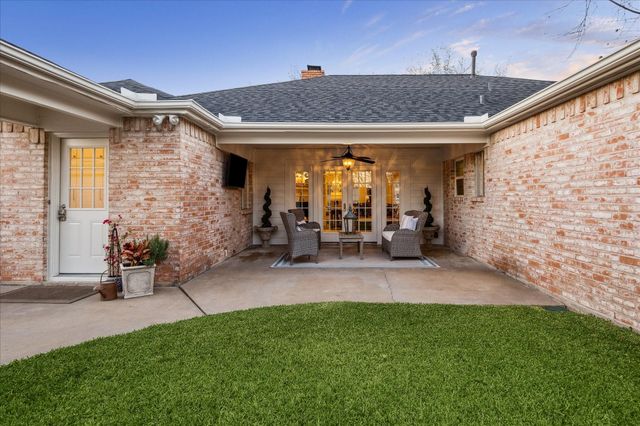 7603 Windswept Lane, Houston, TX 77063