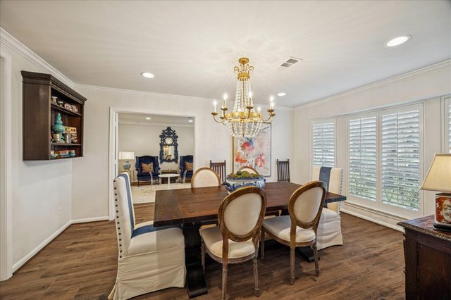 7603 Windswept Lane, Houston, TX 77063