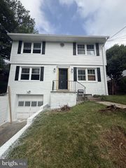 3722 CAMDEN ST SE, Washington, DC 20020