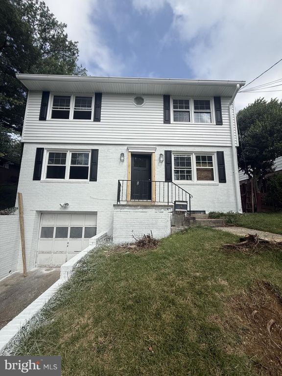 3722 CAMDEN ST SE, Washington, DC 20020