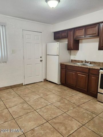 2139 W Glenrosa Avenue Apt 2, Phoenix, AZ 85015