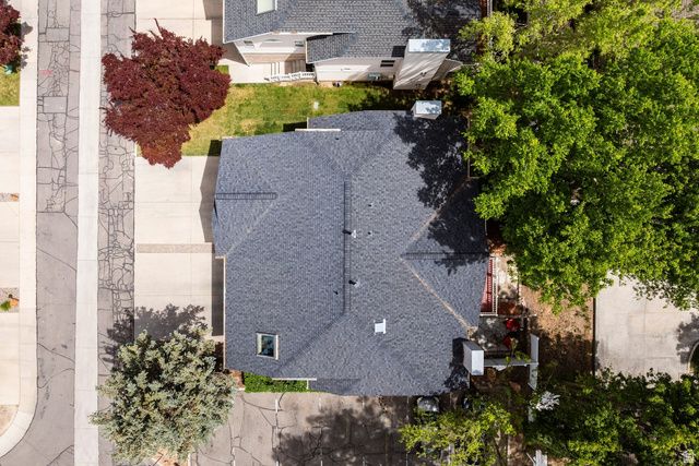 2024 E COTTON WILLOW LN, Holladay, UT 84117