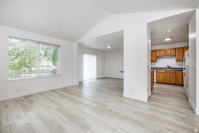 2024 E COTTON WILLOW LN, Holladay, UT 84117