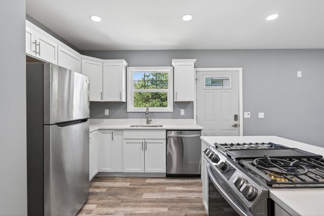 4502 Colfax Avenue N, Minneapolis, MN 55412