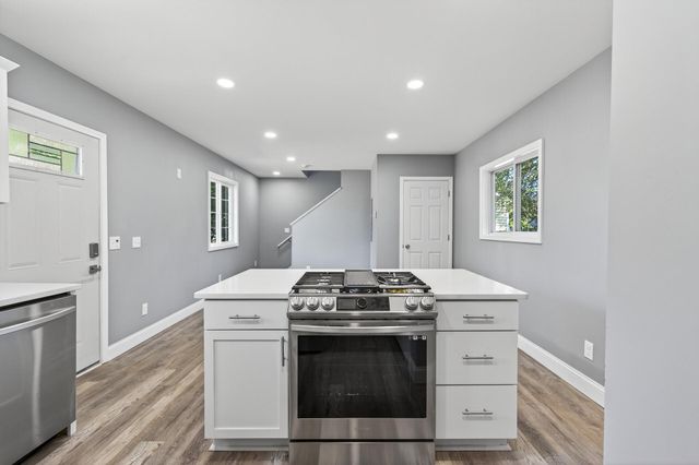 4502 Colfax Avenue N, Minneapolis, MN 55412