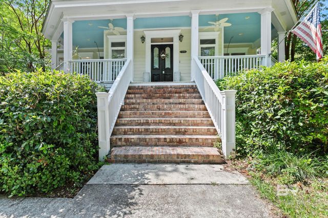 7470 Blakeley Oaks Drive, Spanish Fort, AL 36527