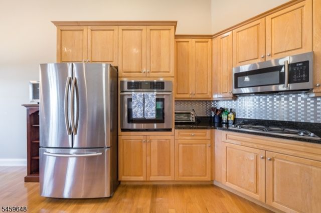 1403 Town Center Way, Livingston Twp., NJ 07039