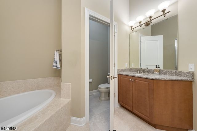 1403 Town Center Way, Livingston Twp., NJ 07039