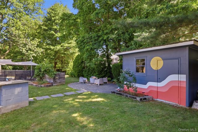 9 Homestead Lane, New City, NY 10956