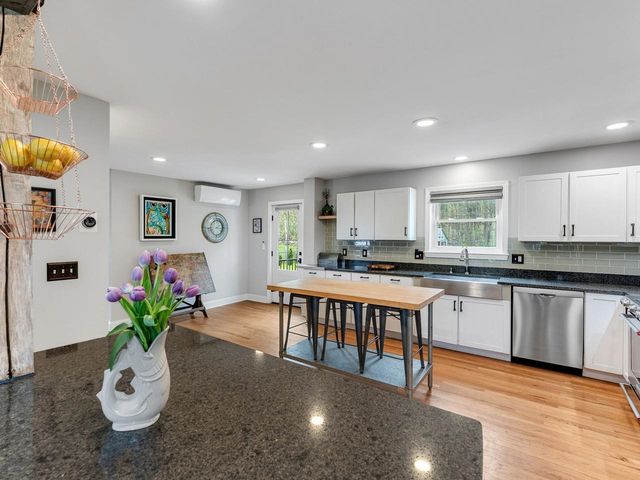 63 Brook Drive, Burlington, VT 05408