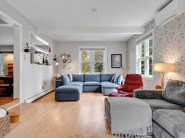 63 Brook Drive, Burlington, VT 05408