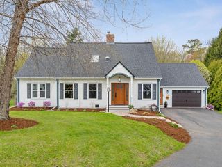 63 Brook Drive, Burlington, VT 05408