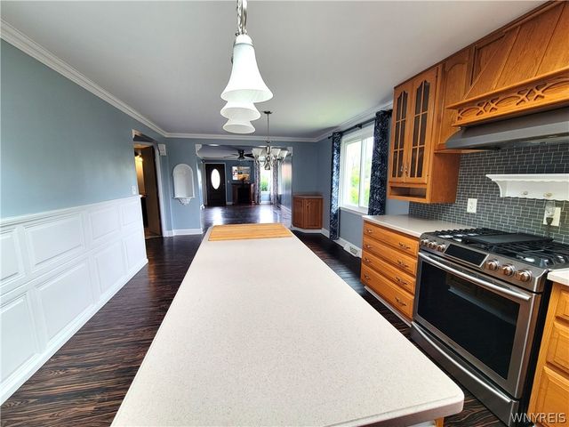 2 Yale Place, Buffalo, NY 14210