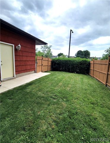 2 Yale Place, Buffalo, NY 14210