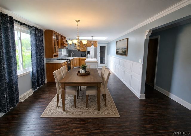 2 Yale Place, Buffalo, NY 14210