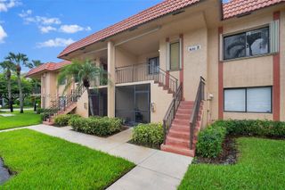 150 Lakeview Dr 203, Weston, FL 33326