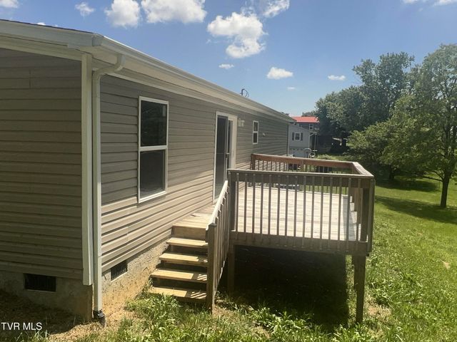 215 Westerly, Mosheim, TN 37818