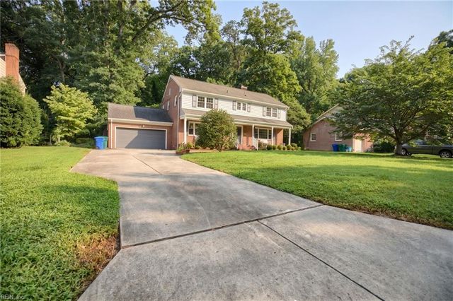 116 Stonewall PL, Newport News, VA 23606