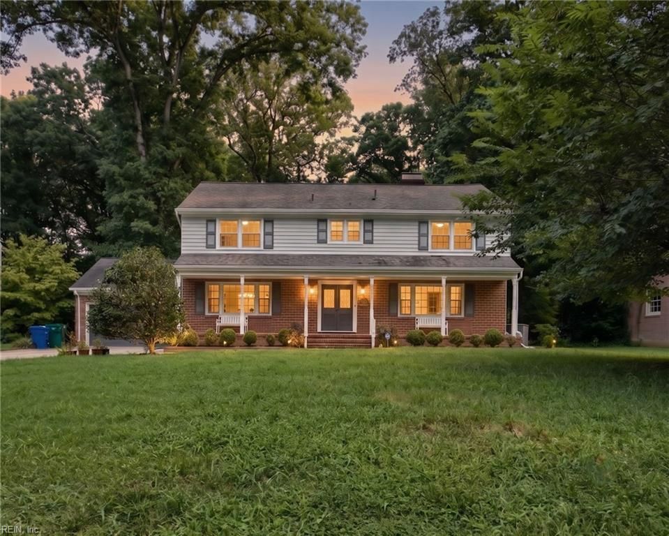 116 Stonewall PL, Newport News, VA 23606