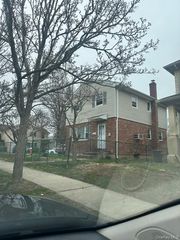 41 Clement Street, Glen Cove, NY 11542