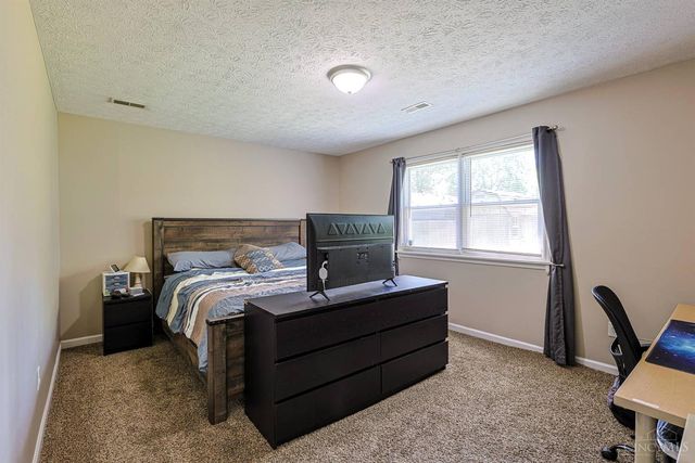 813 S First Street, Trenton, OH 45067