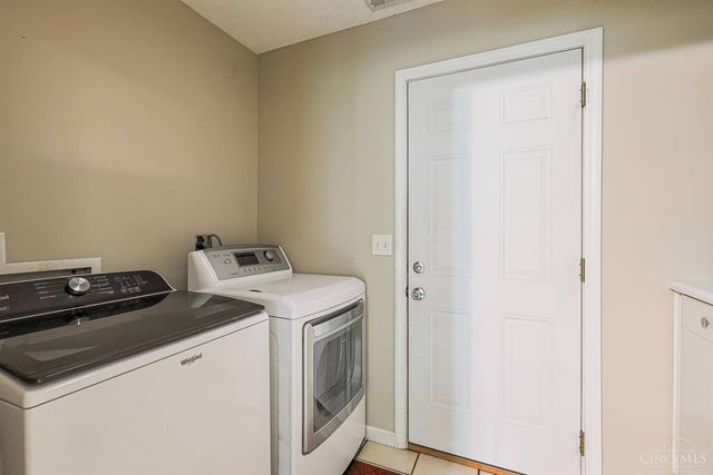 813 S First Street, Trenton, OH 45067