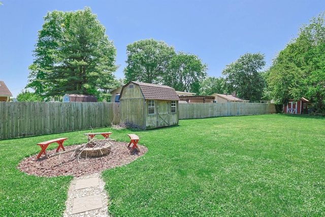 813 S First Street, Trenton, OH 45067