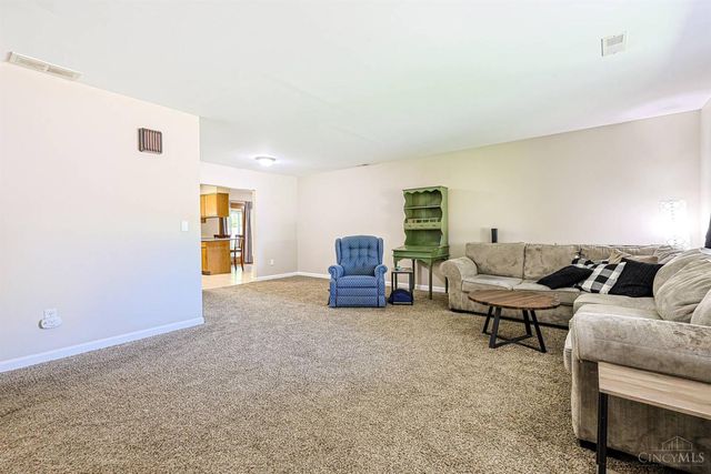 813 S First Street, Trenton, OH 45067