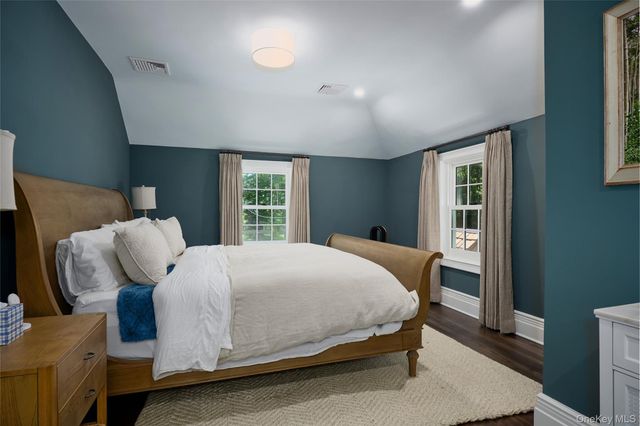 32 Lookout Road, Tuxedo Park, NY 10987
