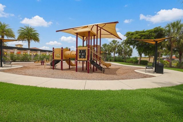 12385 AMICA LOOP, Venice, FL 34293