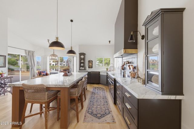 770 S OCEAN Drive, Gilbert, AZ 85233