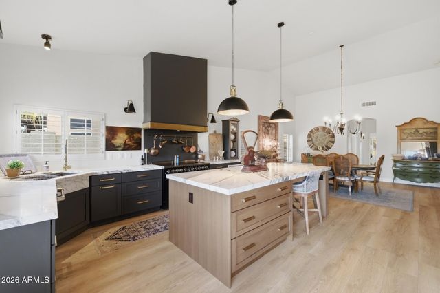 770 S OCEAN Drive, Gilbert, AZ 85233