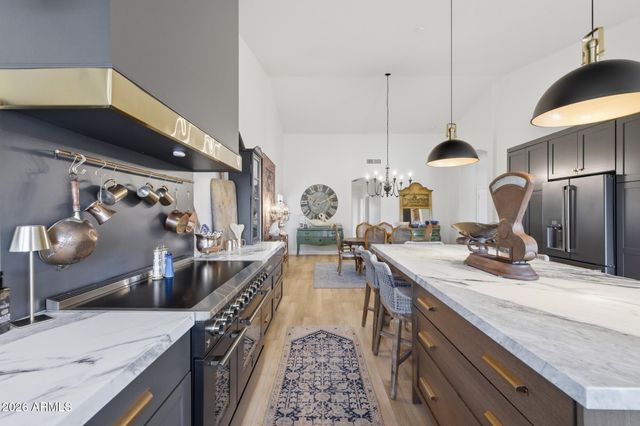 770 S OCEAN Drive, Gilbert, AZ 85233