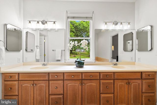 543 ALLEGHENY AVE, Towson, MD 21204