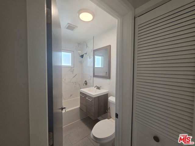 1505 S Cochran Avenue 6, Los Angeles, CA 90019