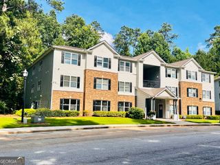 8201 Fairington Village Drive, Lithonia, GA 30038