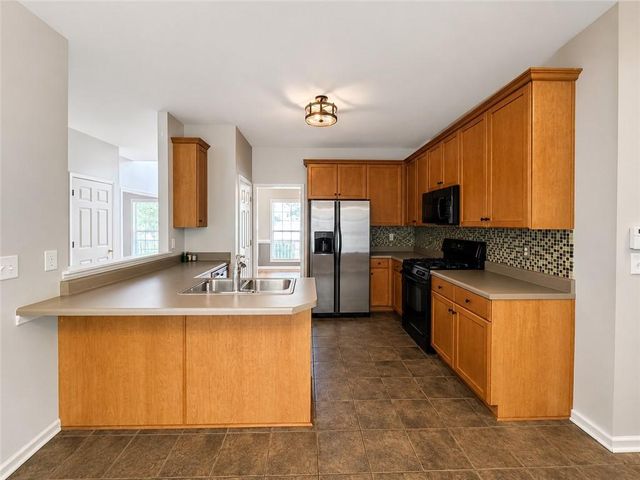 8 Creekside Overlook View, Hiram, GA 30141